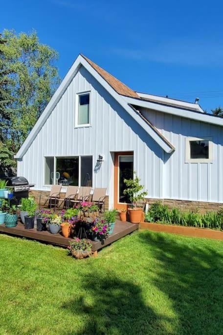 Luxury Dt Cottage - Free Parking - Self Check-In Анкъридж Екстериор снимка